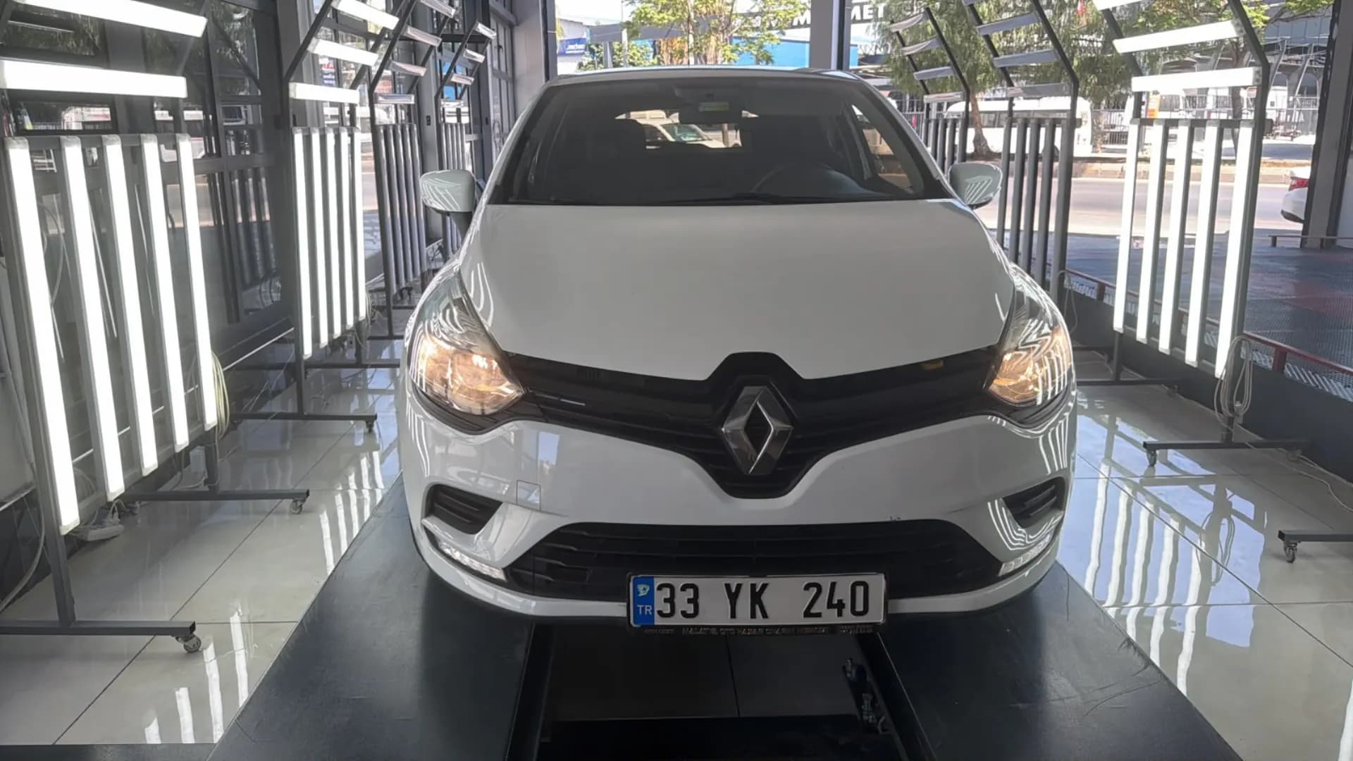 Yavuzlar Mersin şubesinde ekspertiz için araç kabulü