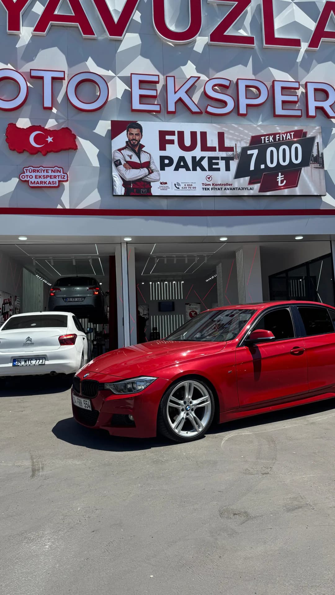 İskitler Oto Ekspertiz — Yavuzlar tabelası ve Full Paket tek fiyat panosu