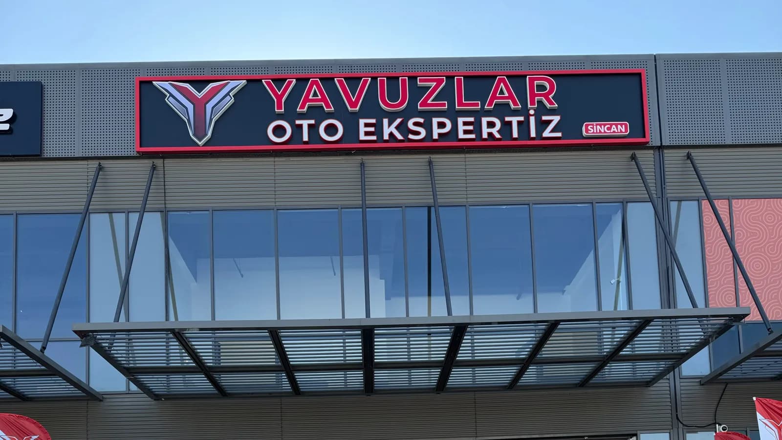 Sincan Oto Ekspertiz — Yavuzlar Sincan istasyonu dış cephe ve tabela